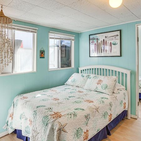 Quaint Avalon Cottage Less Than Half-Mi To Beaches! Exterior photo